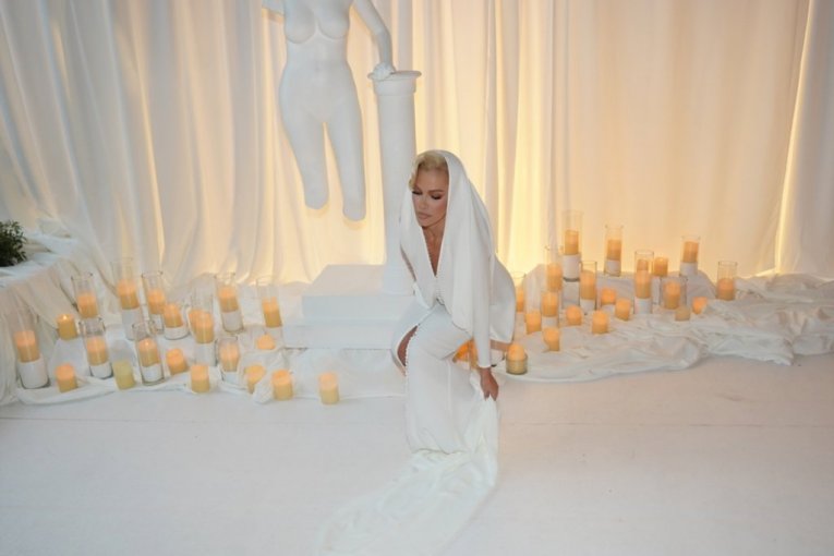 Nataša Bekvalac album Mama