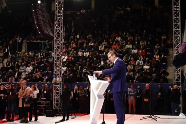 "HOĆU DA SRBIJA IMA BUDUĆNOST!" Predsednik poslao moćnu poruku građanima Srbije