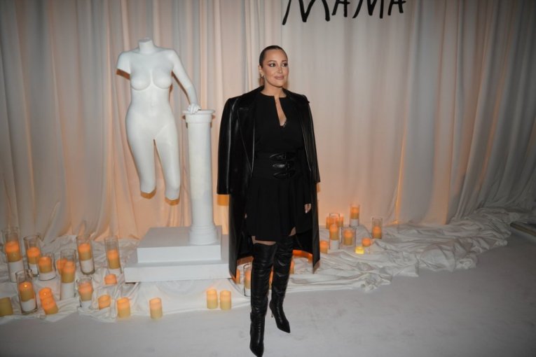 Nataša Bekvalac album Mama