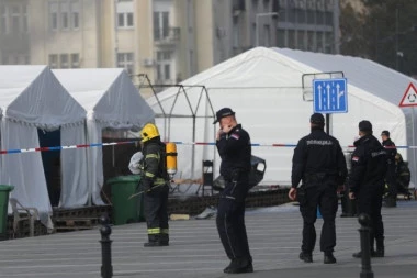 POKUŠAJ TERORISTIČKOG NAPADA ISPRED SKUPŠTINE! Izboden nožem u Ċacilendu!