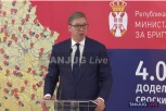 "MORAĆU DA NAPUSTIM OVAJ DIVAN SKUP, RAZLOG JE TERORISTIČKI AKT ISPRED SKUPŠTINE SRBIJE!" Vučić na ceremoniji potpisivanja ugovora o kupovini seoskih kuća!