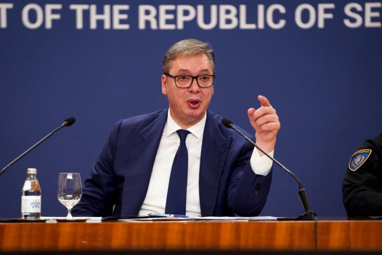 PREDSEDNIK VUČIĆ VEČERAS NA RTS! Govoriće o krucijalnim temama koje okupiraju građane Srbije!