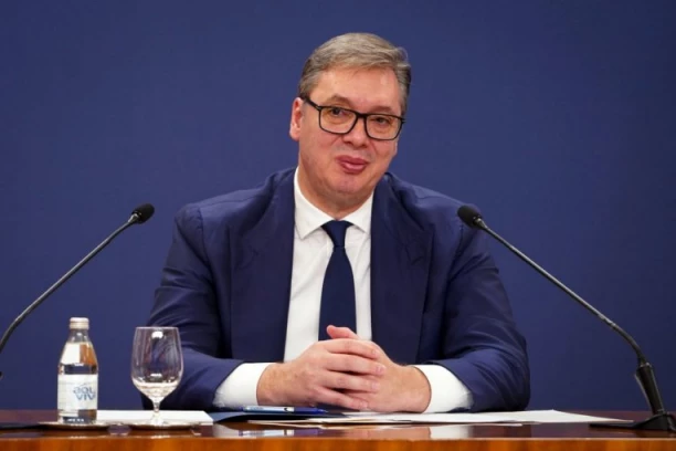 "SRBIJA SE NEĆE PREDATI I NASTAVIĆE DA NAPREDAJE"! Vučić:  "Na nasilje se odgovara mirom i istinom"!