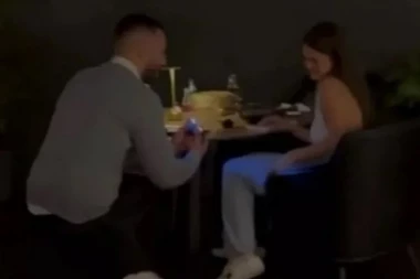 PALA PROSIDBA! Verila se crnogorska predstavnica Evrovizije, pevačica NIJE MOGLA DA ZADRŽI SUZE!