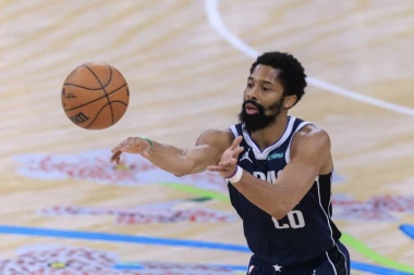 ZVANIČNO: Potpisao Dinvidi!