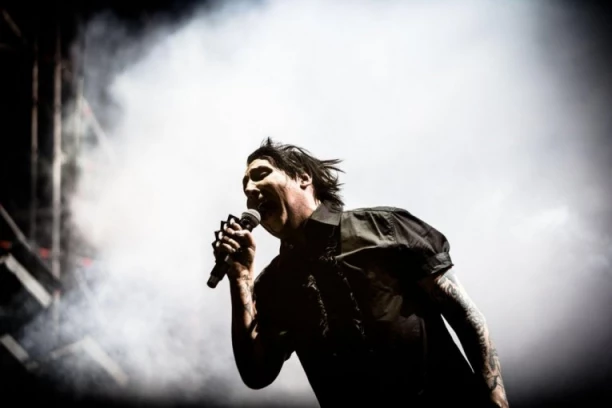 TUŽAN OPROŠTAJ OD TVORCA NAJVEĆIH HITOVA! Umro je najveći muzičar današnjice!