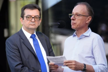 OPOZICIJA ŽESTOKO UDARILA NA "LAŽNOG REKTORA" ĐOKIĆA! Veselinović zagrmeo: "Gde ste bili pre studentskih protesta?“