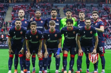 PRAZNIK SVIH FUDBALSKIH ZALJUBLJENIKA: Izašao je novi Fudbal Menadžer - evo kako su ocenjeni igrači Crvene zvezde! (FOTO)