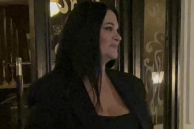 SRCE NEĆE PRESTATI DA KRVARI! Jana Todorović se slomila pred nastup: "Bio je MOJE DETE"! (VIDEO)