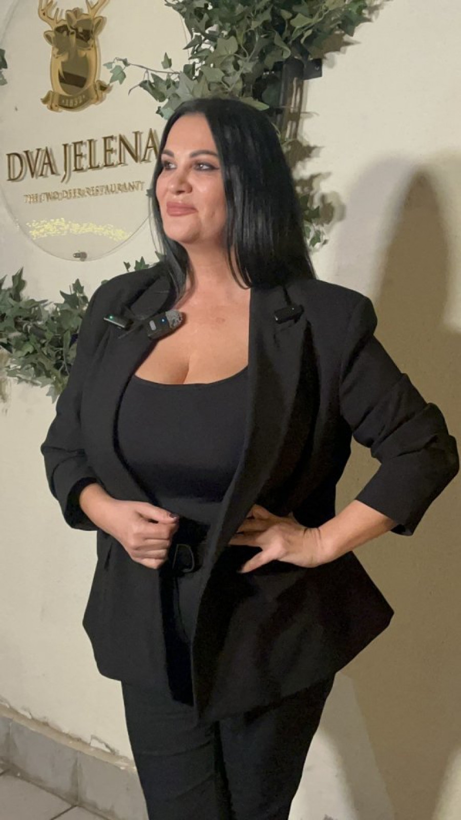 JANA TODOROVIĆ OBRISALA POD KIJOM KOCKAR: Pevačica uputila BRUTALNU PORUKU, pa se obratila Katarini Živković! (VIDEO)