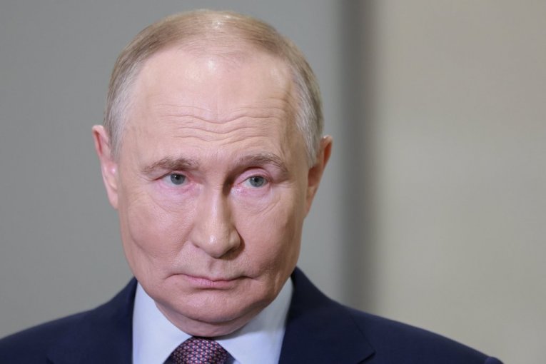 "LIČNI NEPRIJATELJ" VLADIMIRA PUTINA PRONAĐEN MRTAV: Otkrio veliku tajnu predsednika Rusije, krio se u OVOJ DRŽAVI