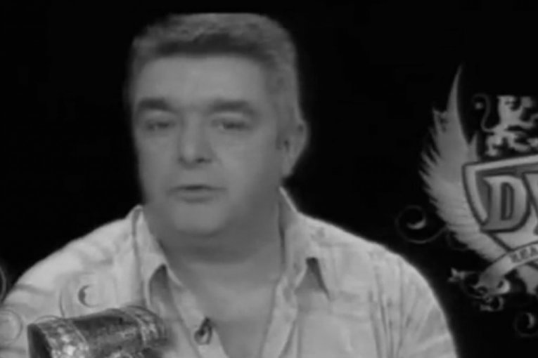 Nebojša Čolić preminuo