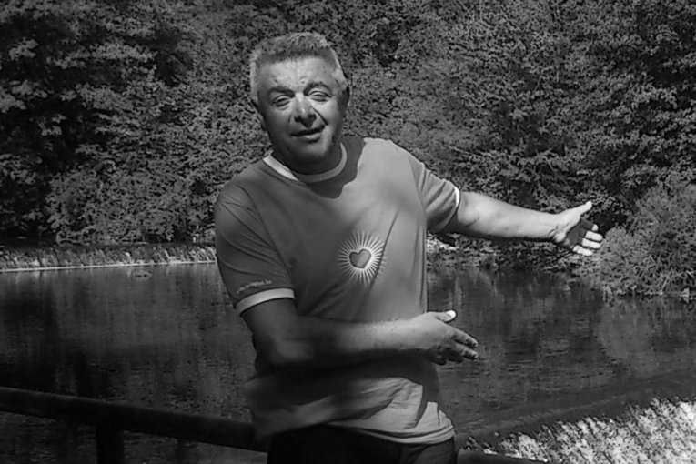 Nebojša Čolić preminuo