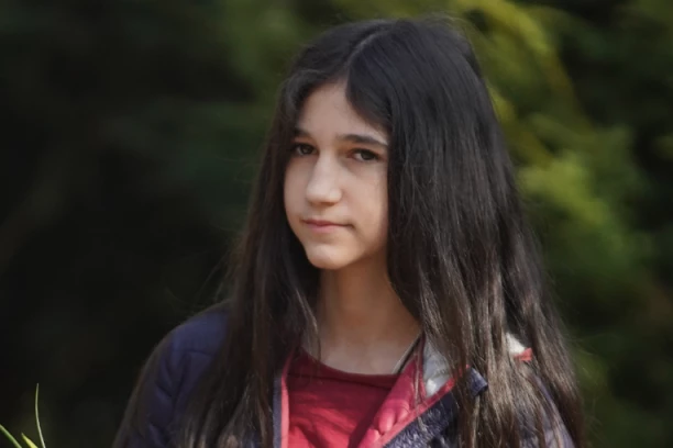 DARA IZ JASENOVCA NAPUNILA 18 GODINA! Evo kako danas izgleda Biljana Čekić! (FOTO)