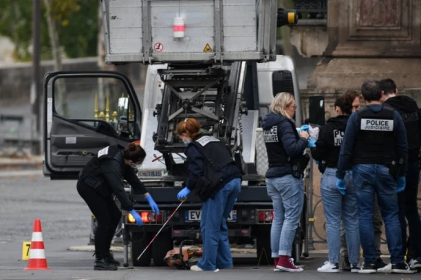 OVI SE NE ZAUSTAVLJAJU! Samo nedelju dana posle Luvra opljačkana LABORATORIJA ZA PRERADU ZLATA!