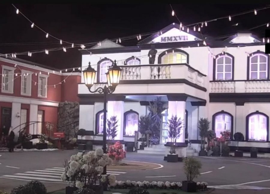 DARIN NAVODNI "OD ČETIRI DO POLA SEDAM" PROGOVORIO O ULASKU U ELITU! Zgodni Slovenac ZALUDEO I DEVOJKE I PUBLIKU, otkrio NAJVEĆE TAJNE IZ VILE tad!