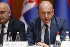 TROBOJKA PONOVO NA INSTITUCIJAMA CRNE GORE? Knežević o vraćanju istorijske zastave: Ne tražimo ništa, osim onoga što nam pripada!