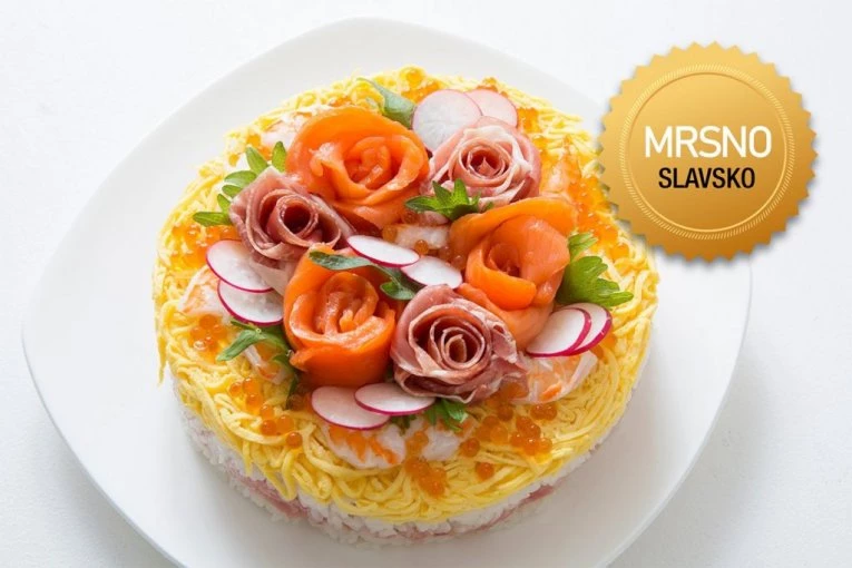 SAVRŠENA SLANA TORTA KOJA OSVAJA OČI I NEPCA: Lagano slavsko predjelo očaravajućeg ukusa