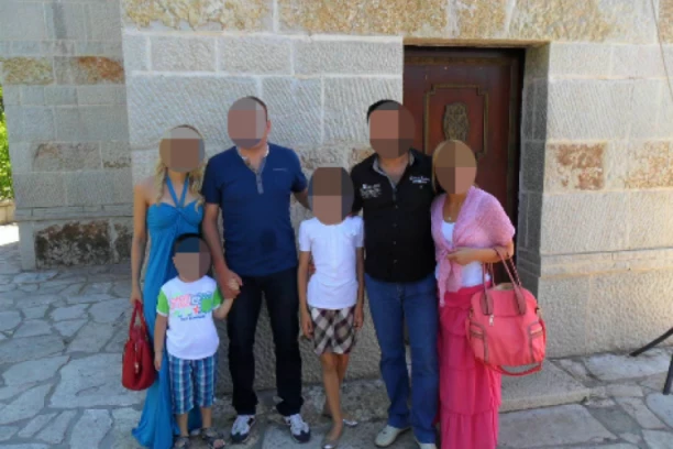 IZNENADA UMRO POZNATI SRPSKI PEVAČ! Nedavno se suočio sa tragedijom kada su mu na Novom Beogradu nastradali kumovi!