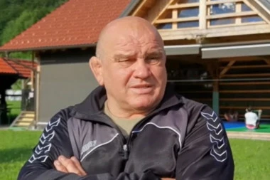SKANDAL U KOMŠILUKU: Poznati trener optužen za polno uznemiravanje 6 devojčica!