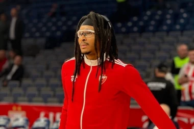 MONEKE ODUŠEVIO DELIJE: Pogledajte šta je sada uradio na zagrevanju pred Asvel (VIDEO)