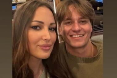 MLADI PEVAČ PODIGAO ČITAV REGION NA NOGE! Jakov Jozinovic pokorio estradu, OTKRIO NEPOZNATE DETALJE DRUŽENJA SA PRIJOM!