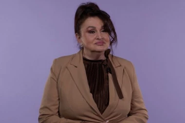 BUGARSKE DRŽAVLJANKE OPUSTOŠILE NOVČANIK NADE MACURE! Nadzorne kamere zabeležile krađu - policija brzo reagovala