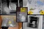 PALA TROJICA DILERA U SUBOTICI! Evo šta je sve policija pronaša kod njih! (FOTO)