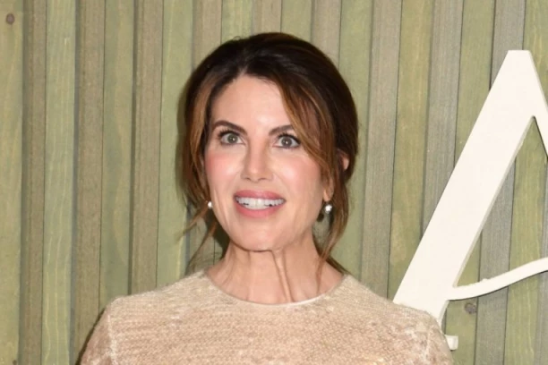 MONIKA LEVINSKI uzburkala Holivud: Pojavila se na Beverli Hilsu i ostavila sve bez reči – izgleda BOLJE nego ikad! (FOTO)