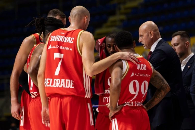 GORI PIONIR: Koševi lete na sve strane!