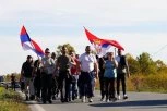 SRBI SA KOSOVA I METOHIJE DANAS STIŽU BEOGRAD! Grupa od 60 hrabrih ljudi iz Lipovice krenulo ka prestonici! (VIDEO)