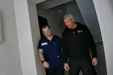 "JE L' ME SLUŠAŠ DOBRO, MOŽEŠ DA RIKNEŠ"! Prvi snimak jezivog razgovora Miše Bačulova - traži da ga otruju, ALI DA PREŽIVI! (VIDEO)