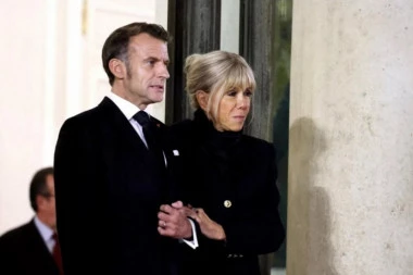 ĆERKA BRIŽIT MAKRON otkrila kakve posledice ima njena majka zbog tvrdnji da je rođena kao MUŠKO - detalji sa suđenja