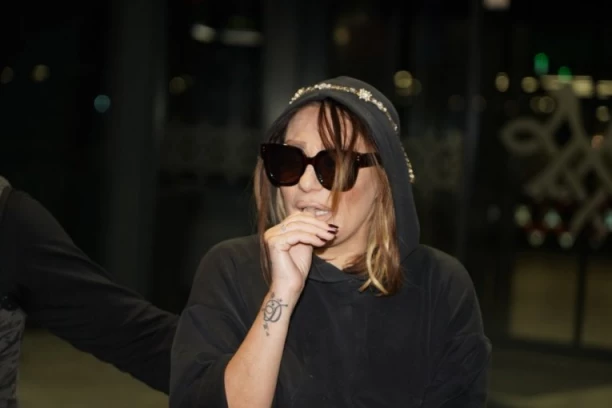 ANU NIKOLIĆ POKUŠALI DA UBIJU: Pevačicu otrovali živom, sad se saznala ISTINA! ŠOK! (VIDEO)