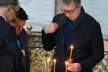 EMOTIVNE REČI PREDSEDNIKA VUČIĆA: Neka nas tuga porodica ujedini, a ne razdvaja, molimo se... (FOTO)