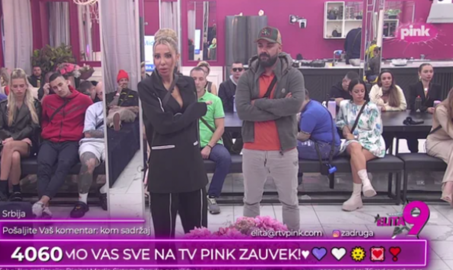 LUKA DEMOLIRAO KUĆU ZBOG SVAĐE SA ANELI: Karambol neposredno pred ulazak u "Elitu", njen telefon totalno uništen!