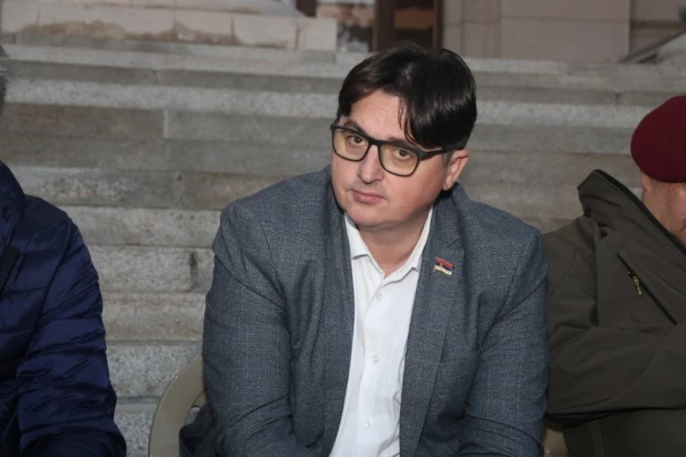 UGLJEŠA MRDIĆ POSLAO JASNU PORUKU: U 2026. godini usvajanje seta pravosudnih zakona i odgovornost!