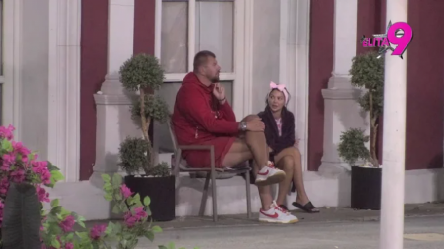 MAJA I JANJUŠ SVE BLIŽI POMIRENJU: Podsetili se svoje burne ljubavi, varnice sevaju na sve strane - Taki će čupati kosu!