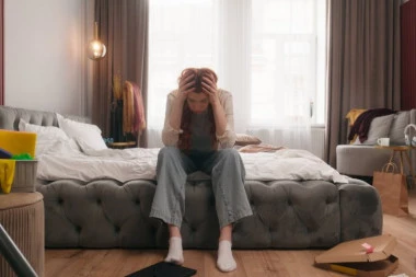 DEVOJKA HTELA PUTOVANJA ZA BADAVA, PA ZAVRŠILA U PAKLU: "Opljačkali me i terali da ribam toalete po 8 sati dnevno"