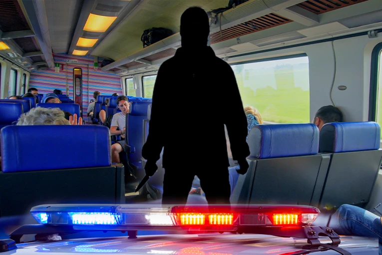 MASAKR U VOZU U ENGLESKOJ! Više ljudi izbodeno, sve vrvi od policije i hitnih službi! (VIDEO)
