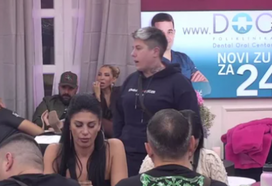 HITAN PREKID EMISIJE NAKON PONOĆI! Voditeljka morala ODMAH da reaguje, u programu nastao HAOS! (FOTO)