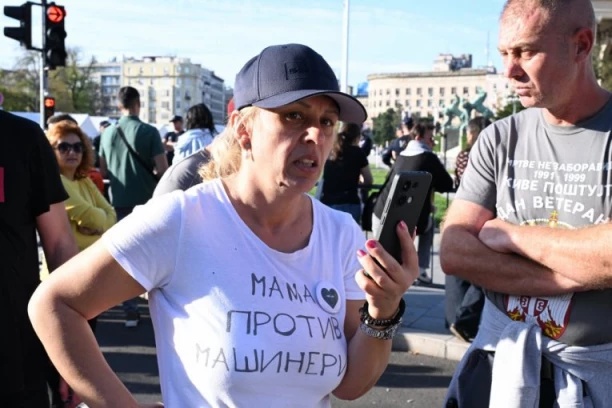 DIJANA HRKA OPTUŽILA ĐILASA DA SU MU RUKE KRVAVE: "Kad je bio na vlasti, mojoj sestri su pred noge bacili krvav ranac poginulog muža" (VIDEO)