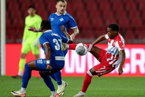 NOVI ĆORAK CRVENE ZVEZDE: Gosti odoleli šampionu Srbije!