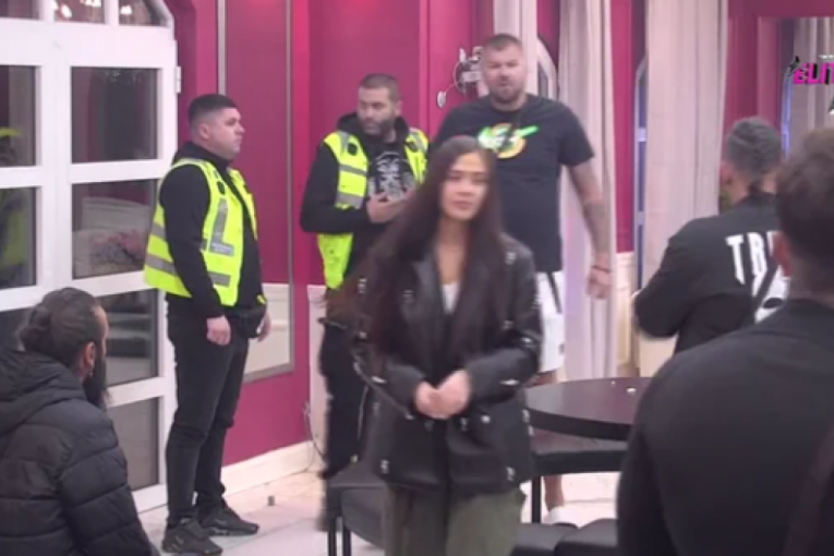 Janjuš i Ivan Marinvković svađa