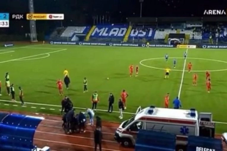 NAJTUŽNIJI MOMENAT SRPSKOG FUDBALA! Žižović se srušio, hitna odmah uletela na teren (VIDEO)