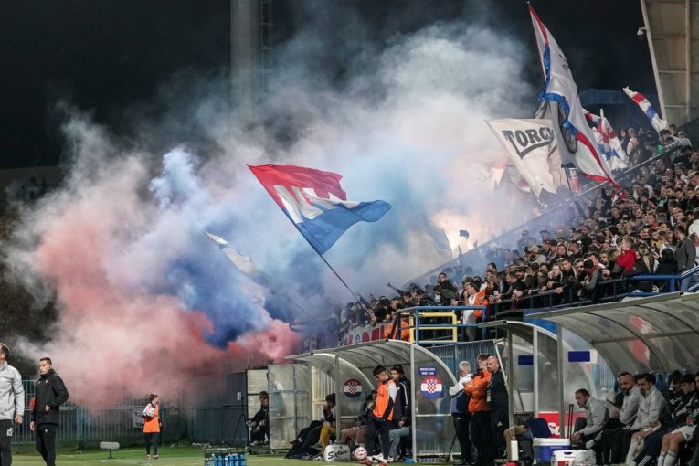 HAOS U SPLITU! Pala  hapšenja zbog napada na Srbe - TORCIDA NAJAVILA VELIKI PROTEST! (FOTO)