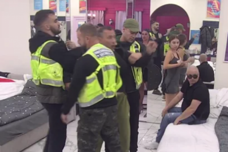 Miki Dudić nasrnuo na Bebicu