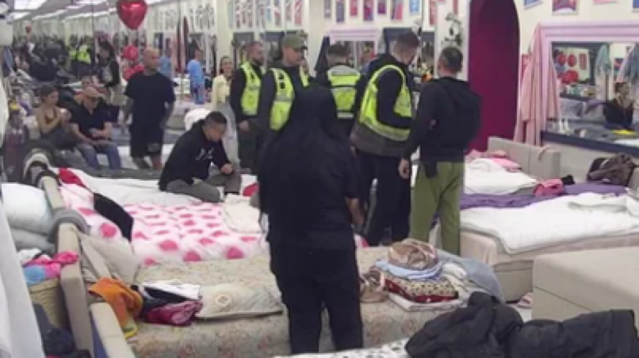 MAKLJAŽA U ELITI, OBEZBEĐENJE PREKINULO PROGRAM: Čeka se zvanična odluka o DISKVALIFIKACIJI!