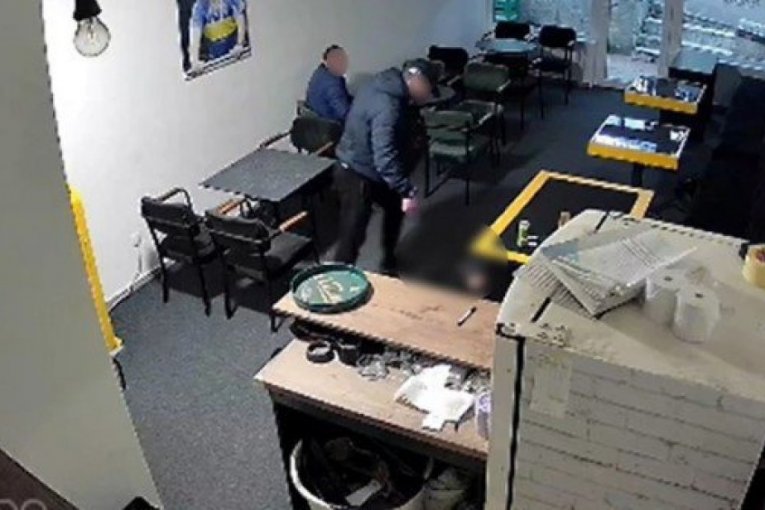 Ustupljene fotografije