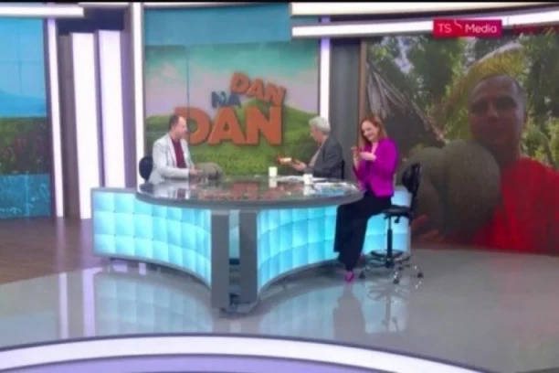 HITAN PREKID PROGRAMA KOD MARIĆA I KORŠE - Gost u STUDIO uneo ŠOK-PREDMET, voditeljka prebledela kad je videla! (FOTO)